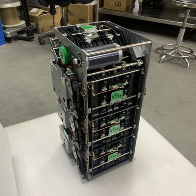 NCR CDM-4000 Moduł dyspensera gotówkowego CDM-4000C3 Dispenser z 3 kasetami i 1 skrzynką z odrzuceniem ATM CRM Kiosk Selfserv Machine Part