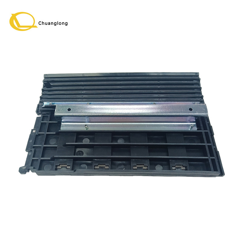 Automatyczne części zamienne Diebold Nixdorf Opteva Tambour Door Assembly 49-208428-000C
