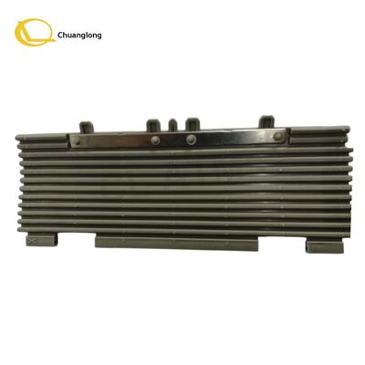 Dobra cena 4450586992 NCR Automatyczne części zamienne NCR S1 odrzucić Kaseta drzwi 445-0586992 kasy rolety Assy 4450591563 445-0588173 w Internecie